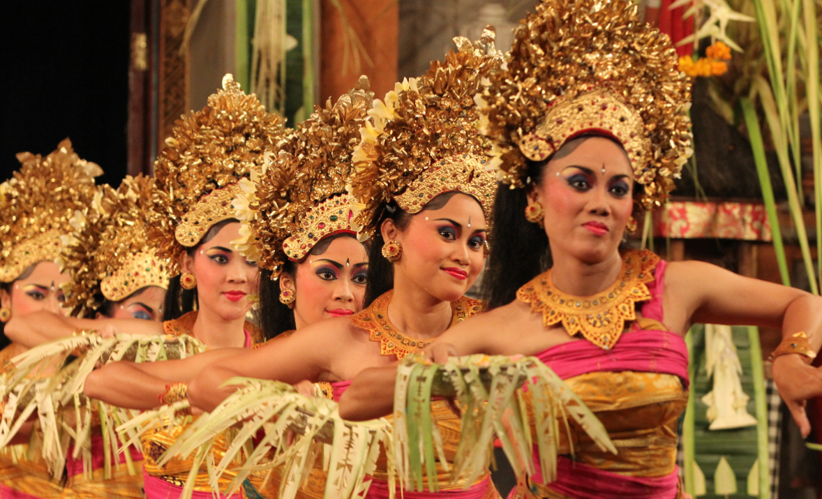 Tari Pendet, Tarian Tradisional Tertua Di Bali